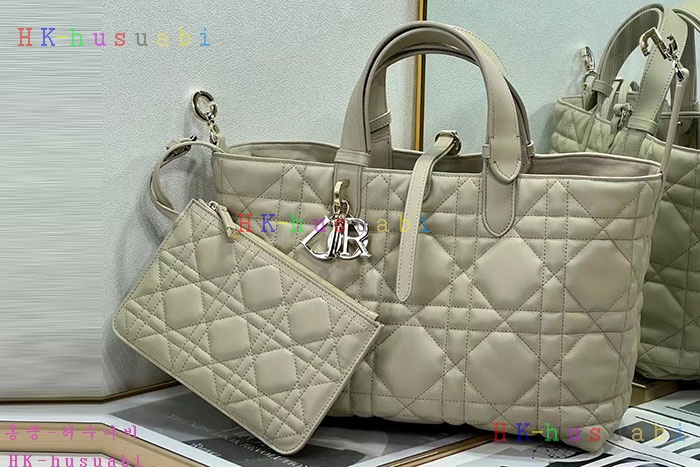 �ڹ̷��ޡڵ�� ������ �̵�� �� M2821-4