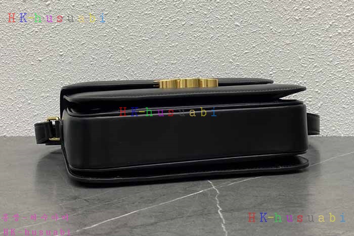 �ڹ̷��ޡڼ����� Ŭ���� Ʈ�������� 187363