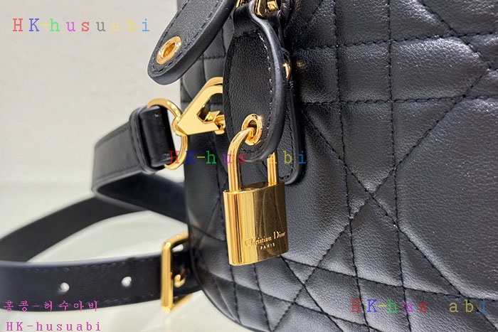 �ڹ̷��ޡڵ�� �׷�� 25 �� ũ�ν��� M1365