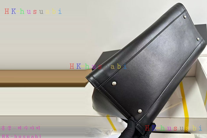 �ڹ̷��ޡڻ��� ���� ���ι� A66941