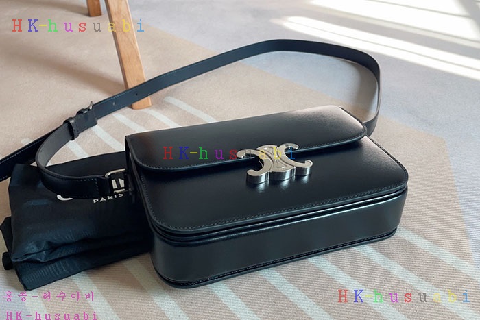 �ڹ̷��ޡڼ����� Ŭ���� Ʈ�������� 187363 �ǹ�